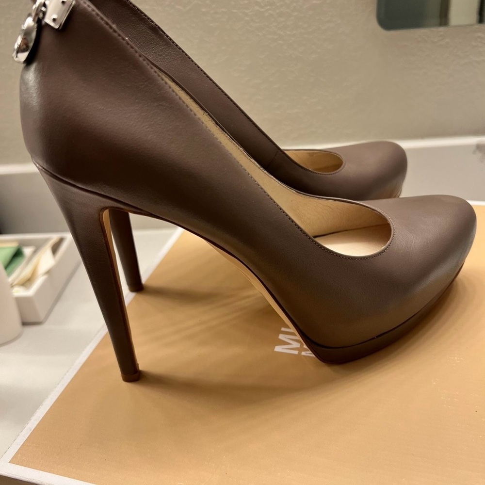 Michael Kors Brown Leather Heels